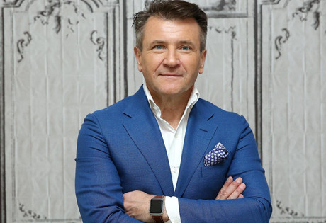 Robert Herjavec Speaker Info & Pricing | Speaking Engagement ...